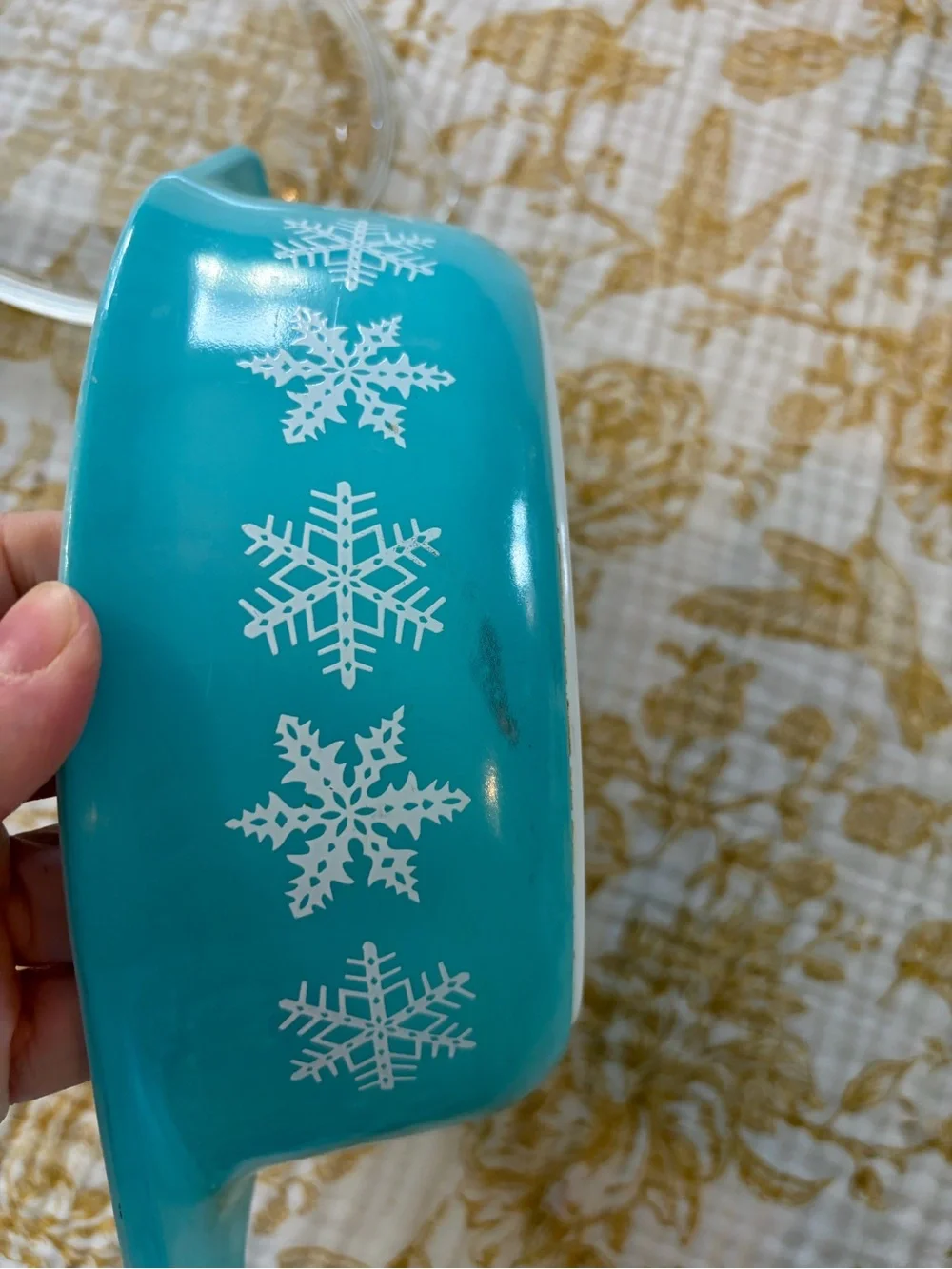 Pyrex Turquoise Snowflake Covered Casserole Dish